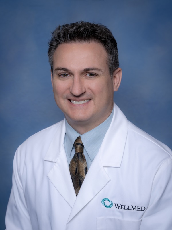 Jay Michael Hoelscher, MD practices Internal Medicine in San Antonio