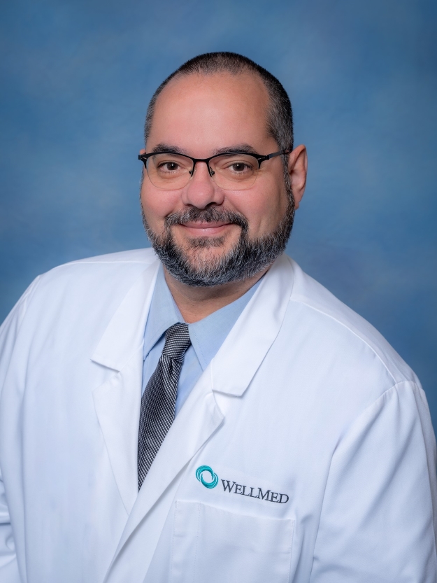 Roger Ernesto Bidondo Gil, MD practices Internal Medicine in San Antonio